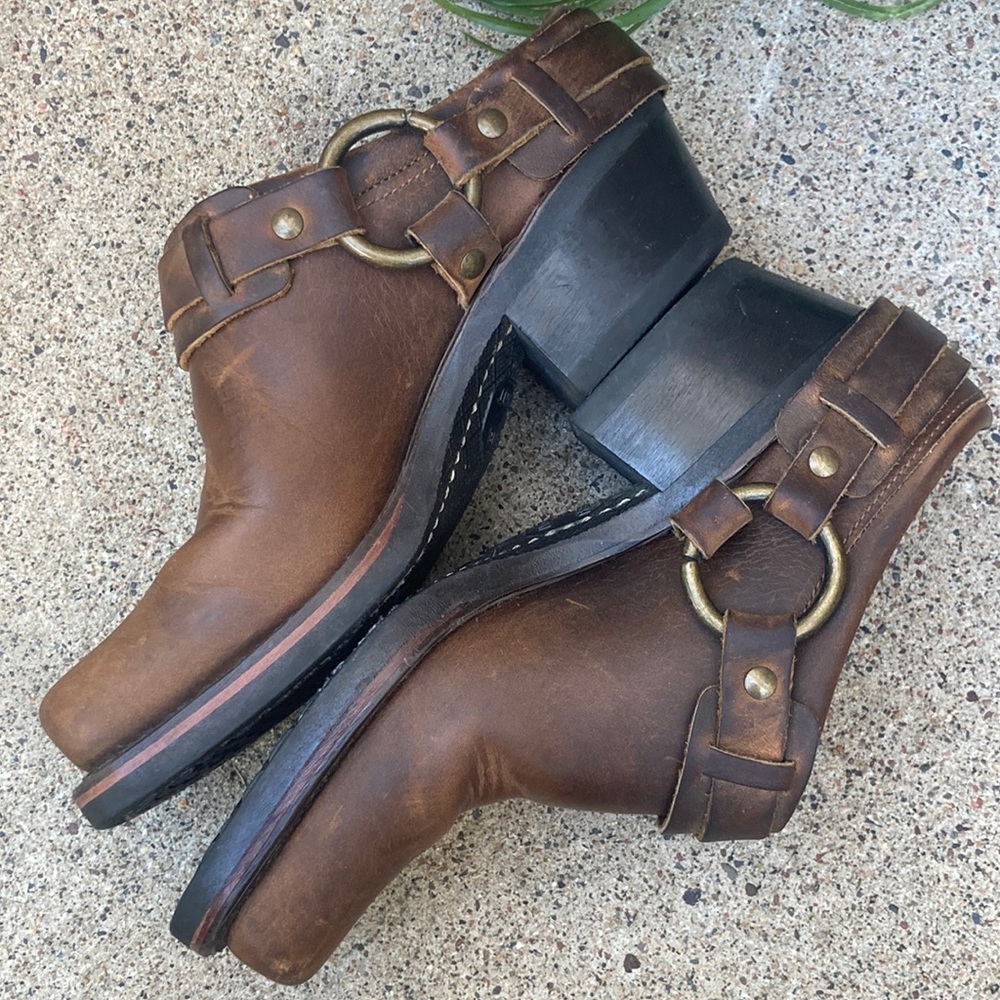 ☀️ Frye Harness Brown Leather Mules/ Clogs - Picture 6 of 16